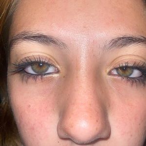 Meet your Posher, Myla